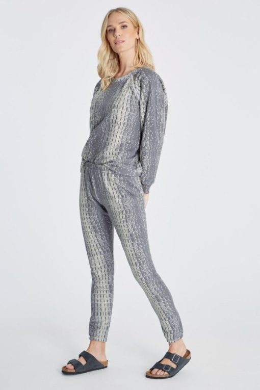 Outfittershub.shop05b177116d 3