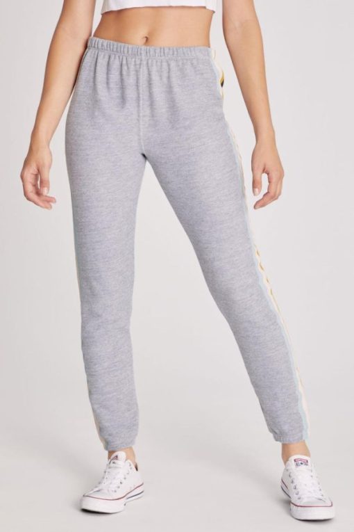 Outfittershub.shop0a49df1954 4
