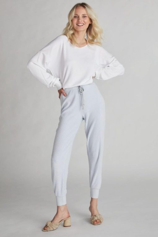 Outfittershub.shop0a79a1cc9a 6