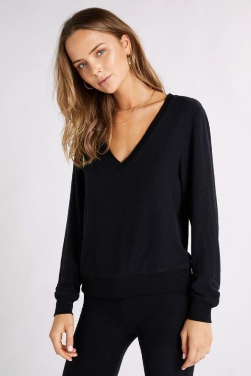 Outfittershub.shop1b7ee86b0a 1