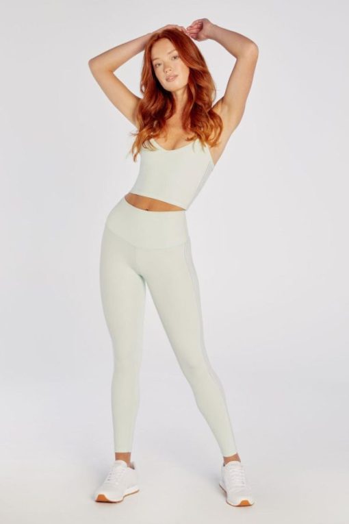 Outfittershub.shop2c8a778aaf 1