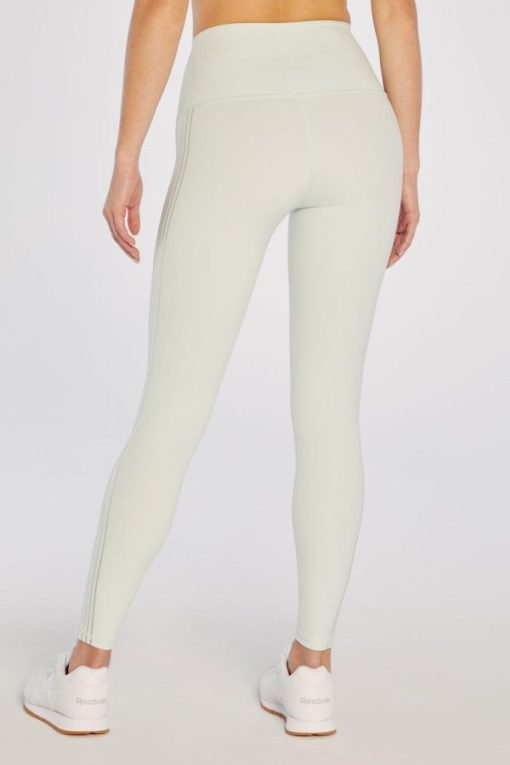 Outfittershub.shop2c8a778aaf 3