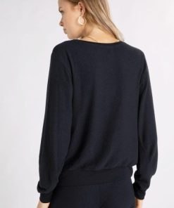 Outfittershub.shop2da3886ac5 1