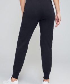 Outfittershub.shop2f8b0ce844 1