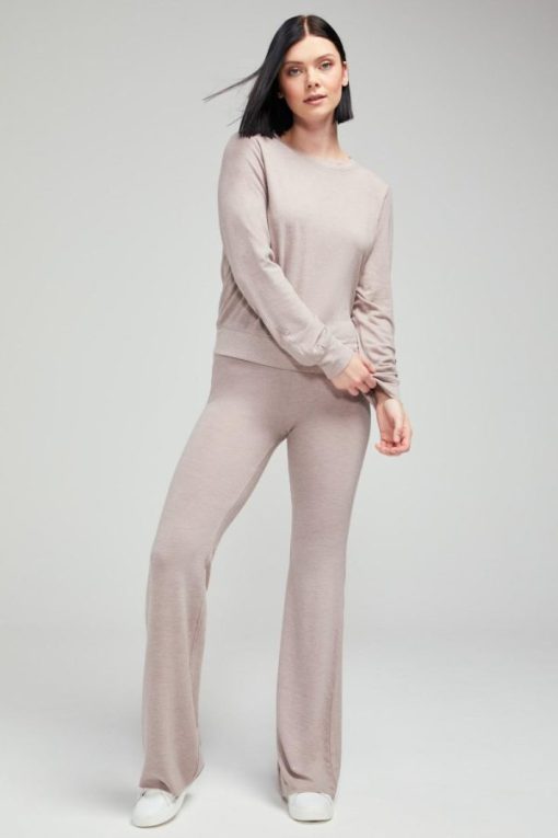 Outfittershub.shop3b1765e3f1 1