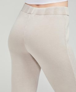 Outfittershub.shop4342d03fd4 2