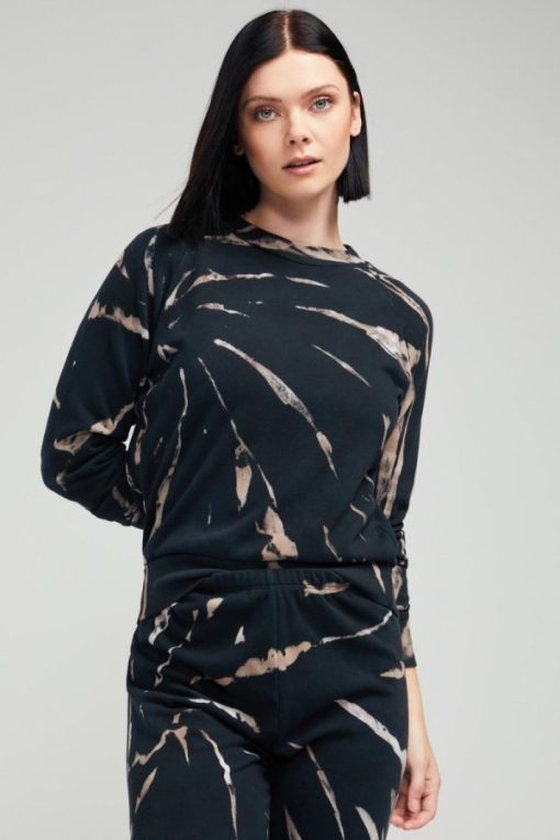 Outfittershub.shop5127892313 3