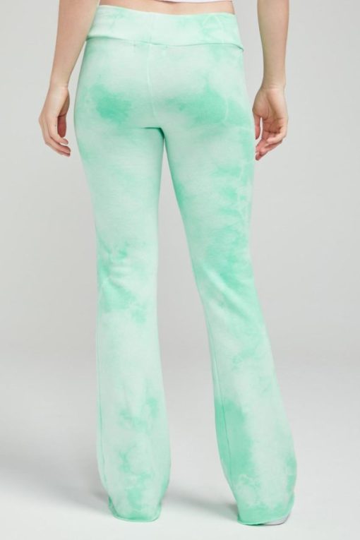 Outfittershub.shop52828eb0c4 1