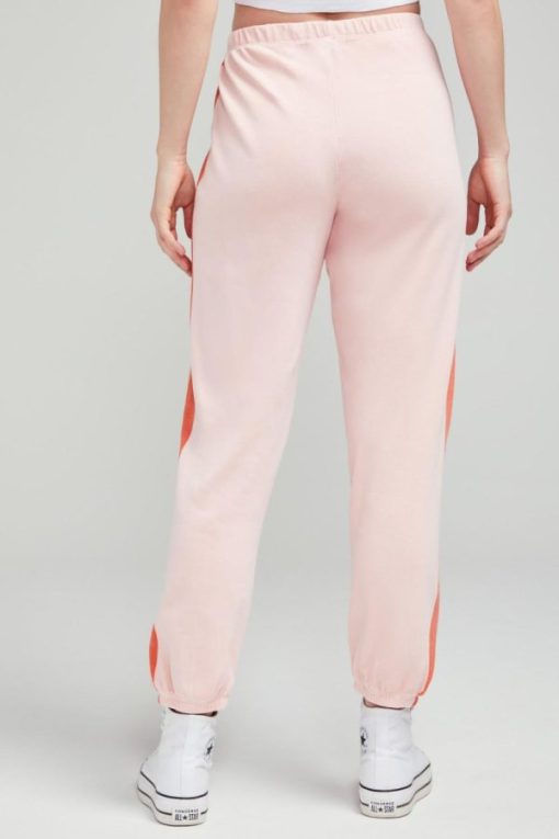 Outfittershub.shop6344d48b4b 3