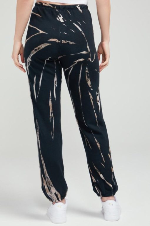 Outfittershub.shop90f991e80c 3