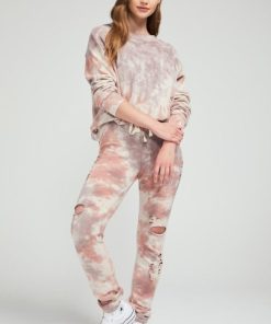 Outfittershub.shopad50560e1a 1