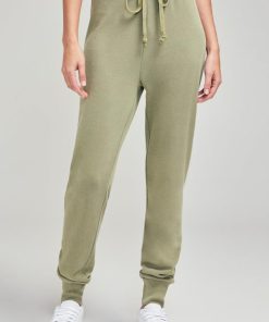 Outfittershub.shopc14584ba6c 2