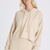Outfittershub.shopd80207258c 1