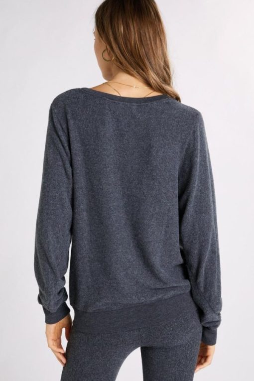Outfittershub.shopd95b3c34bb 1