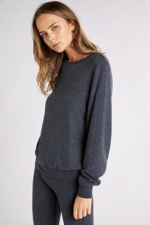 Outfittershub.shopd95b3c34bb 3