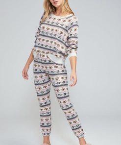 Outfittershub.shope67c9ea6bf 4