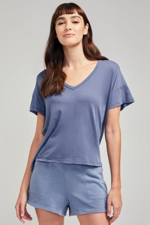 Outfittershub.shope74d50cf85 4